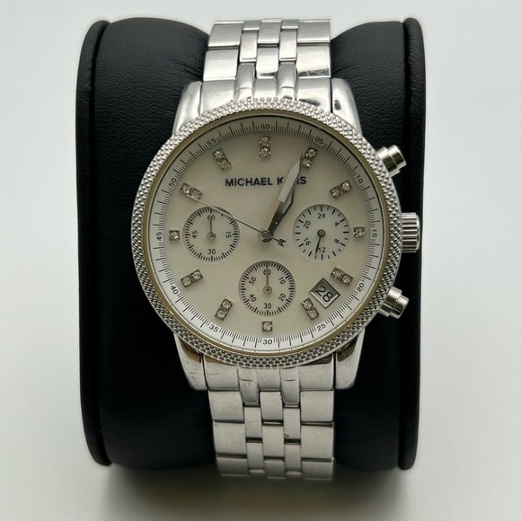 MICHAEL KORS Chronograph Silver Mother of Pearl Ladies Watch Extra Links Working